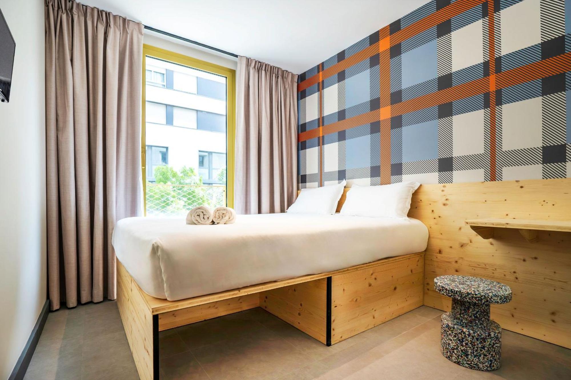 Easyhotel Marseille Euromed Esterno foto
